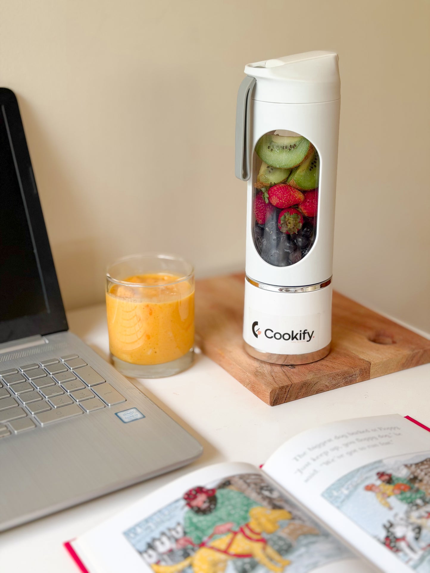 Cookify Elora Portable Juicer – 450ml USB Rechargeable Blender