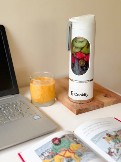 Cookify Elora Portable Juicer – 450ml USB Rechargeable Blender